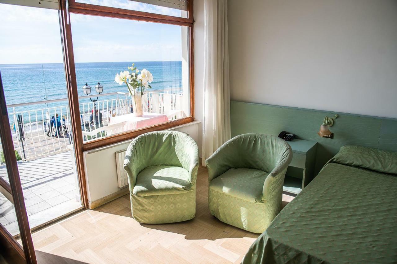 Hotel West End Alassio Exteriér fotografie