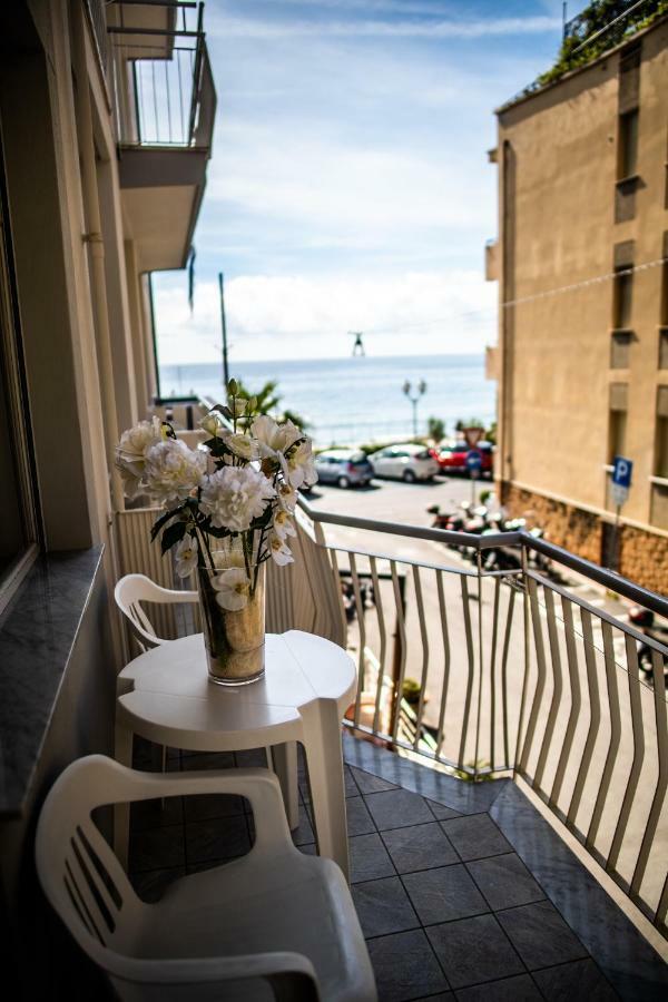 Hotel West End Alassio Exteriér fotografie