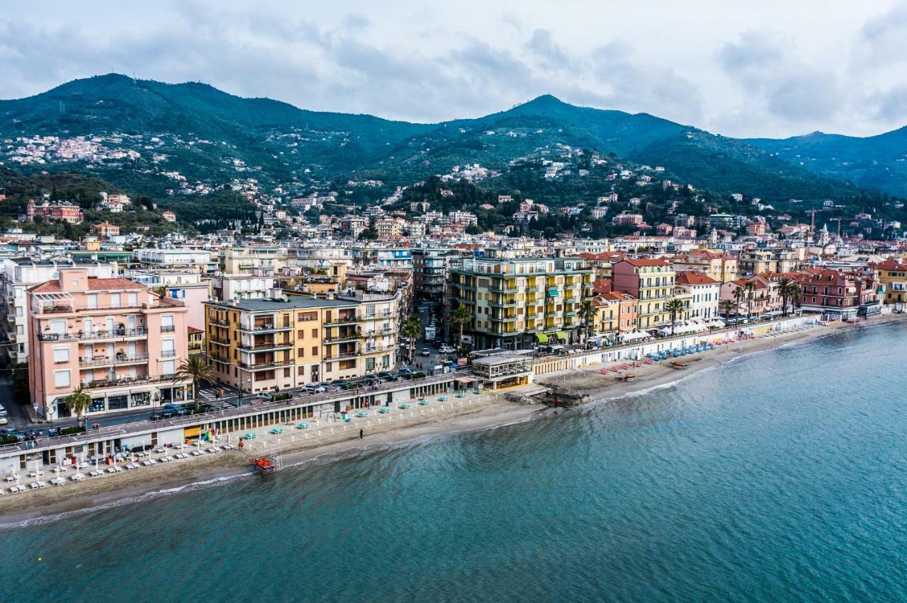 Hotel West End Alassio Exteriér fotografie