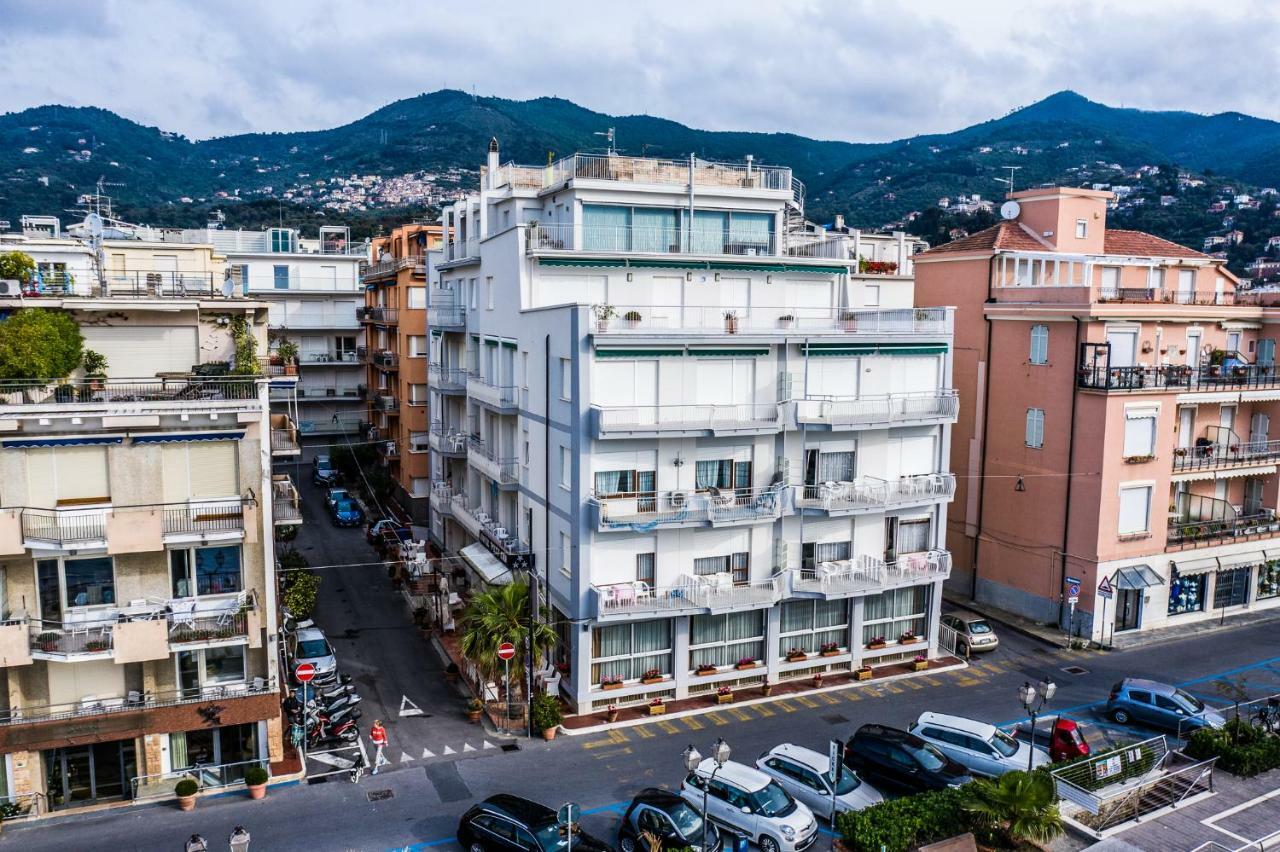 Hotel West End Alassio Exteriér fotografie